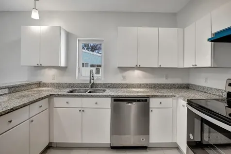 1104 S 20th Avenue Hollywood FL 33020