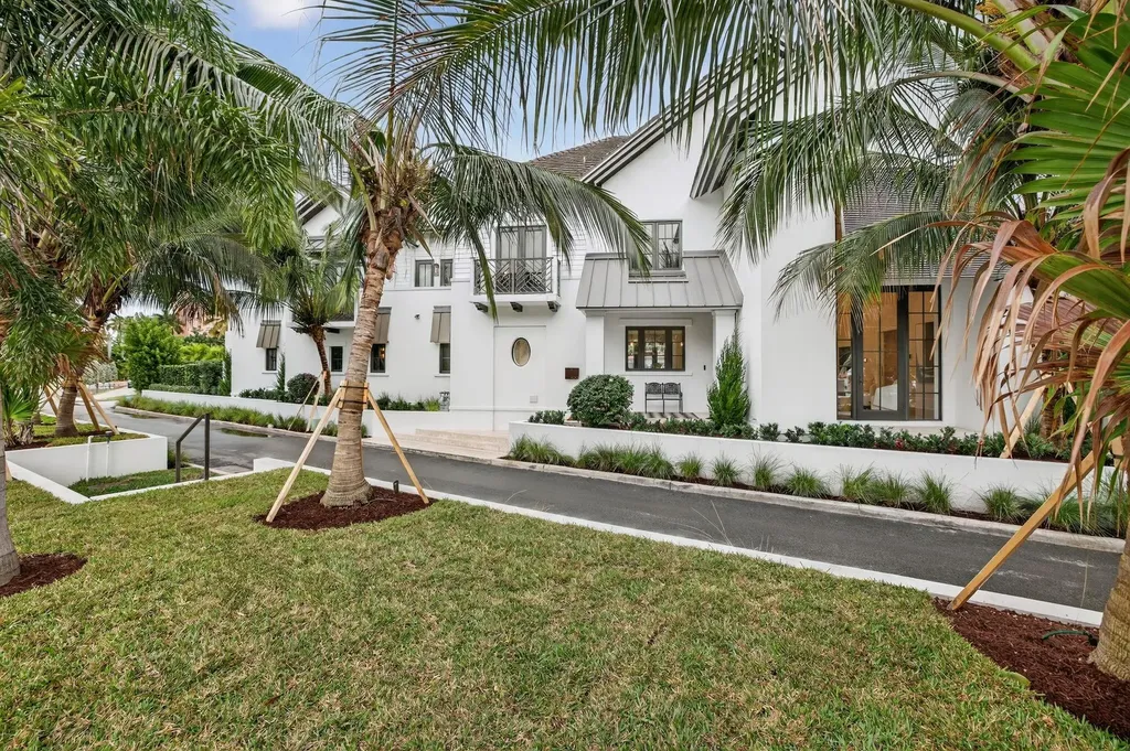 400 Mola Avenue Fort Lauderdale FL 33301