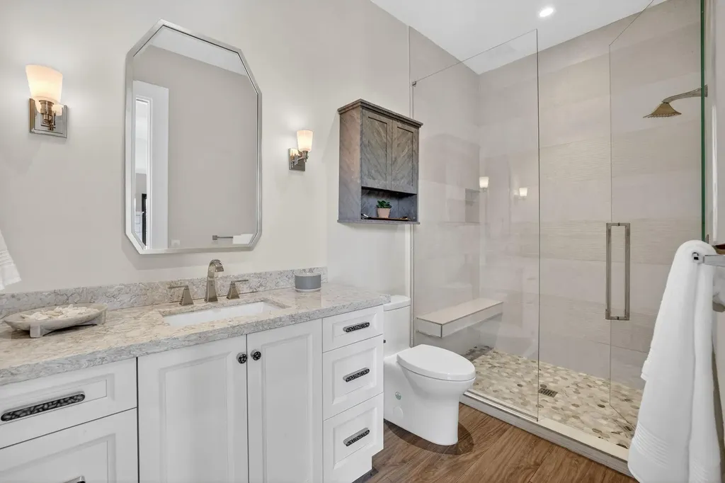 400 Mola Avenue Fort Lauderdale FL 33301