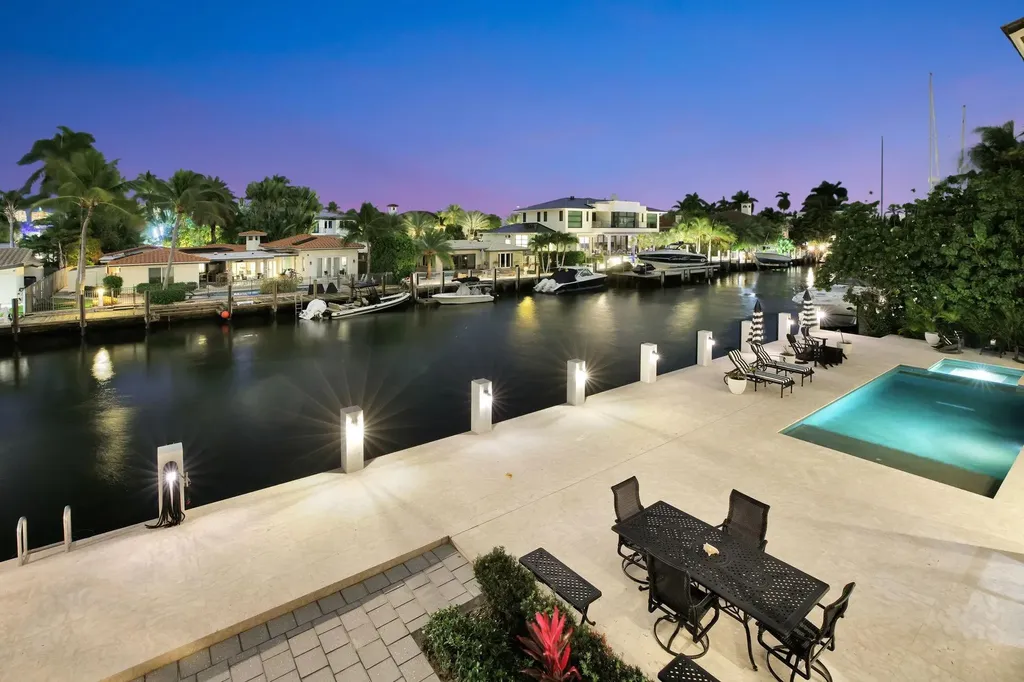 400 Mola Avenue Fort Lauderdale FL 33301