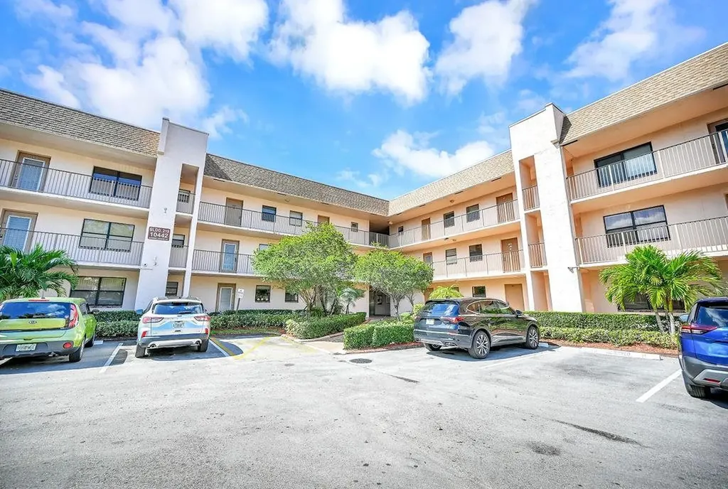10442 Sunrise Lakes Boulevard Sunrise FL 33322