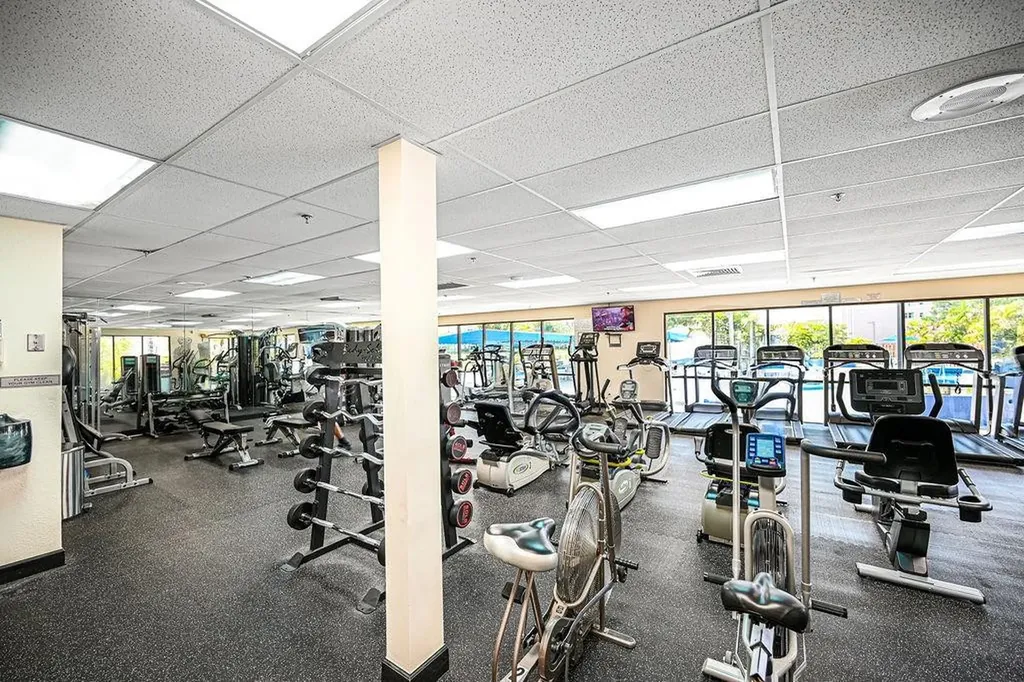 10442 Sunrise Lakes Boulevard Sunrise FL 33322