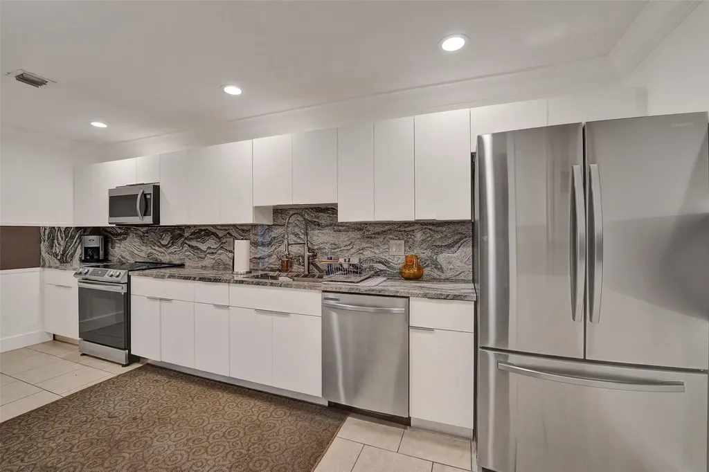 1920 NE 1st Terrace Wilton Manors FL 33305