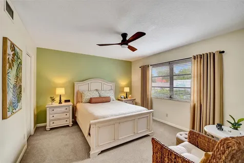 1920 NE 1st Terrace Wilton Manors FL 33305