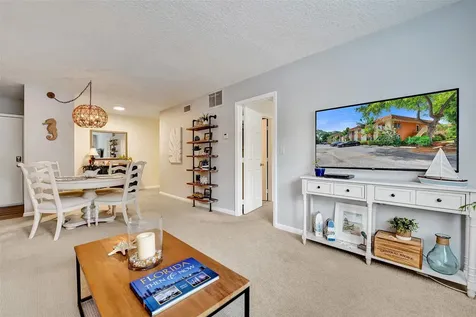 1920 NE 1st Terrace Wilton Manors FL 33305