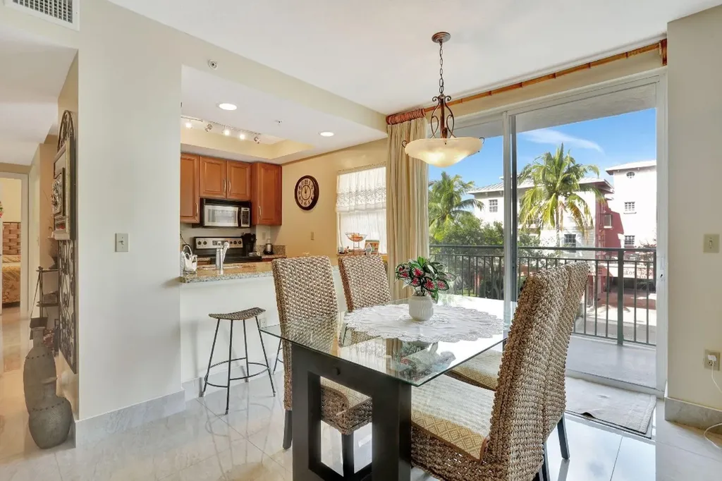 3210 NE 5th Street Pompano Beach FL 33062