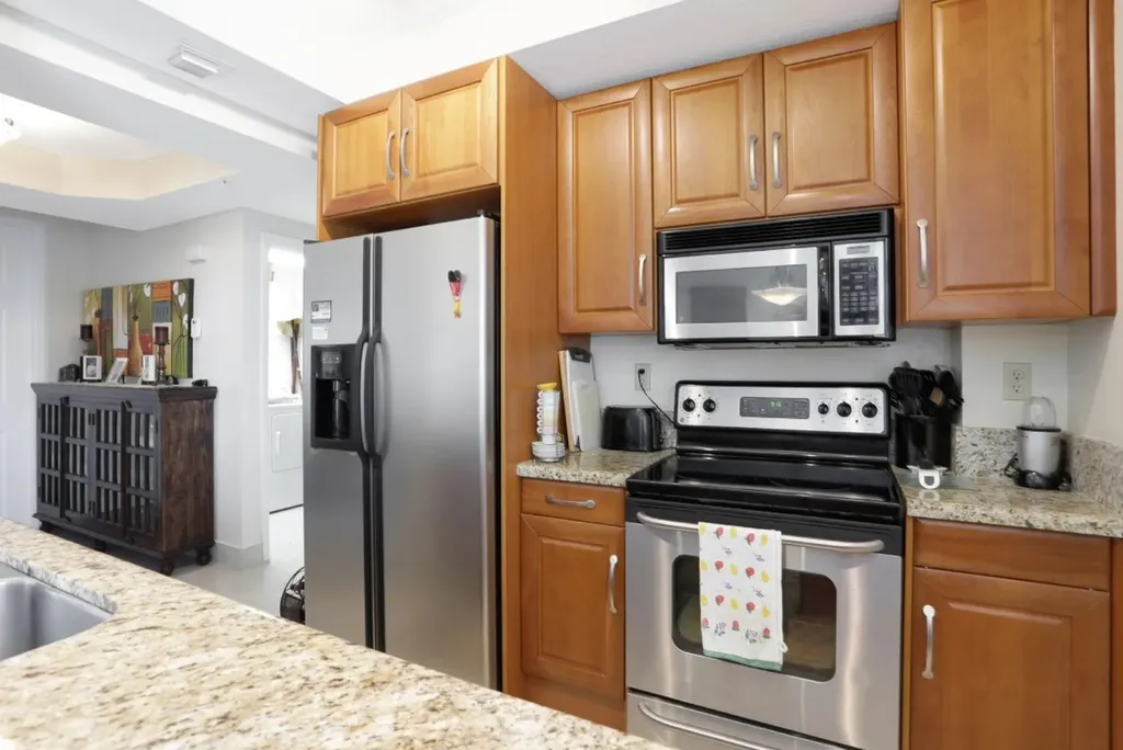 3210 NE 5th Street Pompano Beach FL 33062