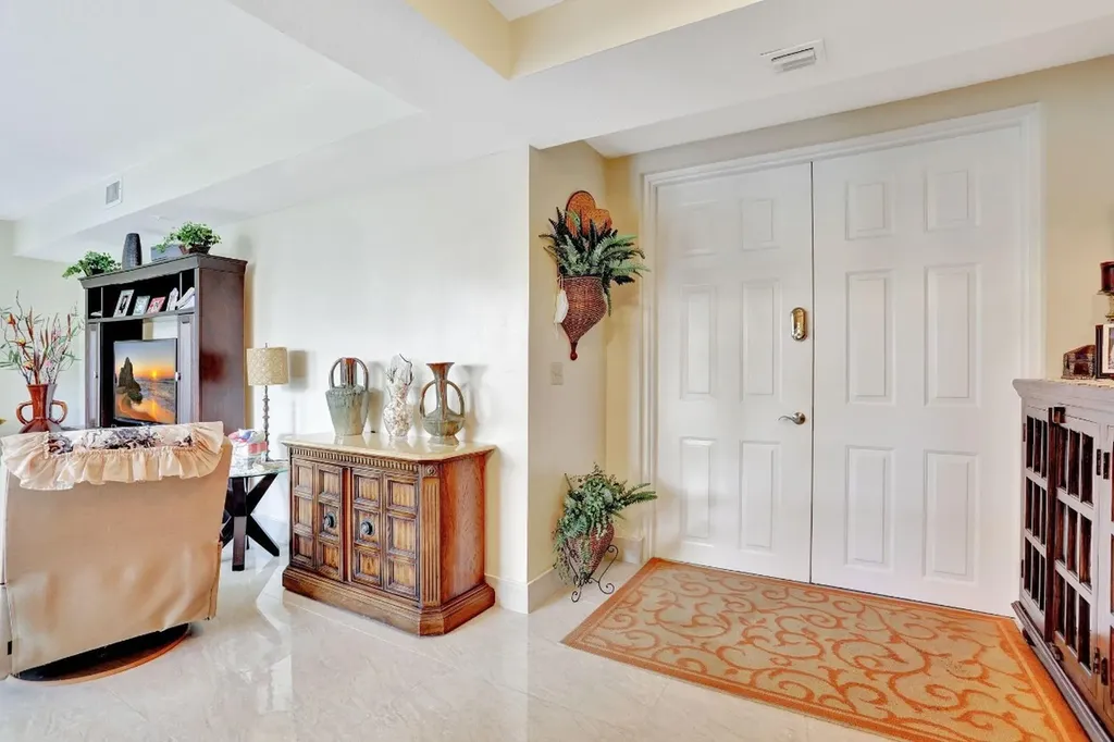 3210 NE 5th Street Pompano Beach FL 33062
