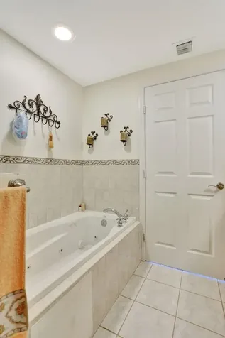 3210 NE 5th Street Pompano Beach FL 33062
