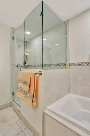 3210 NE 5th Street Pompano Beach FL 33062