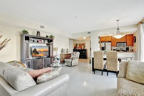 3210 NE 5th Street Pompano Beach FL 33062