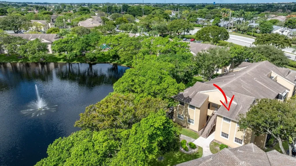 660 Cypress Club Way Deerfield Beach FL 33064