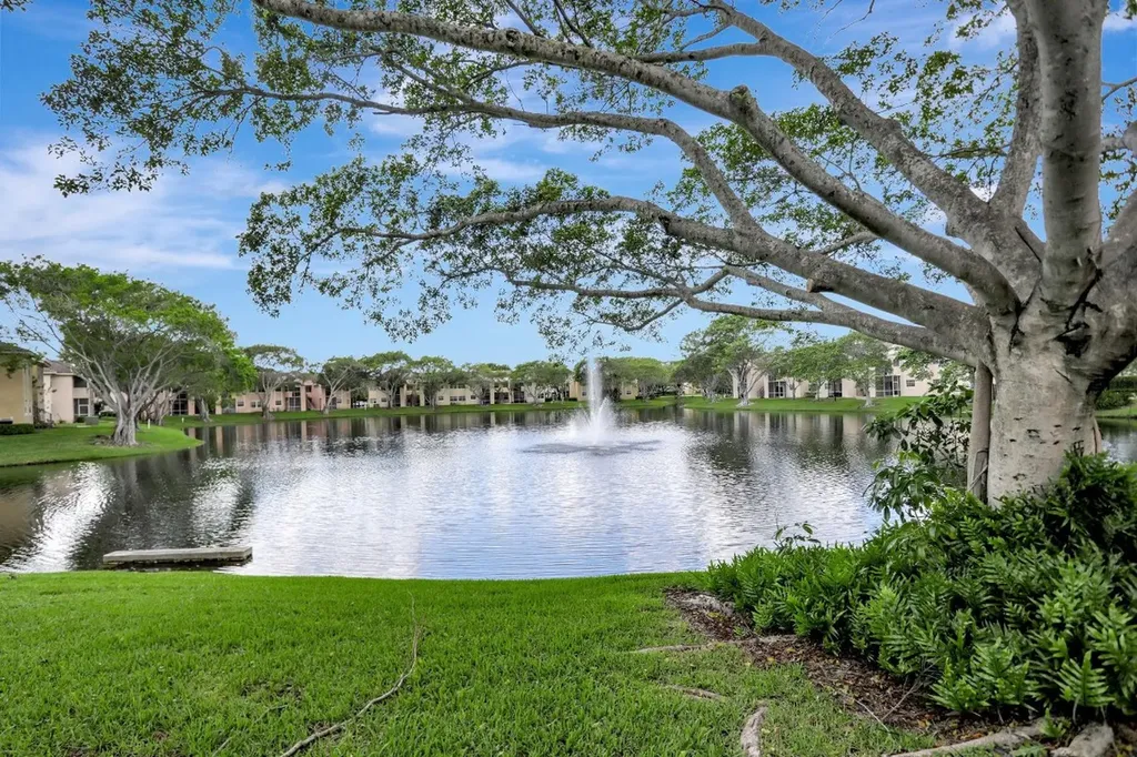 660 Cypress Club Way Deerfield Beach FL 33064
