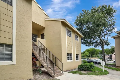 660 Cypress Club Way Deerfield Beach FL 33064