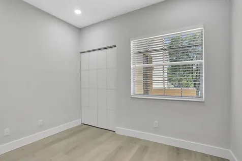 660 Cypress Club Way Deerfield Beach FL 33064