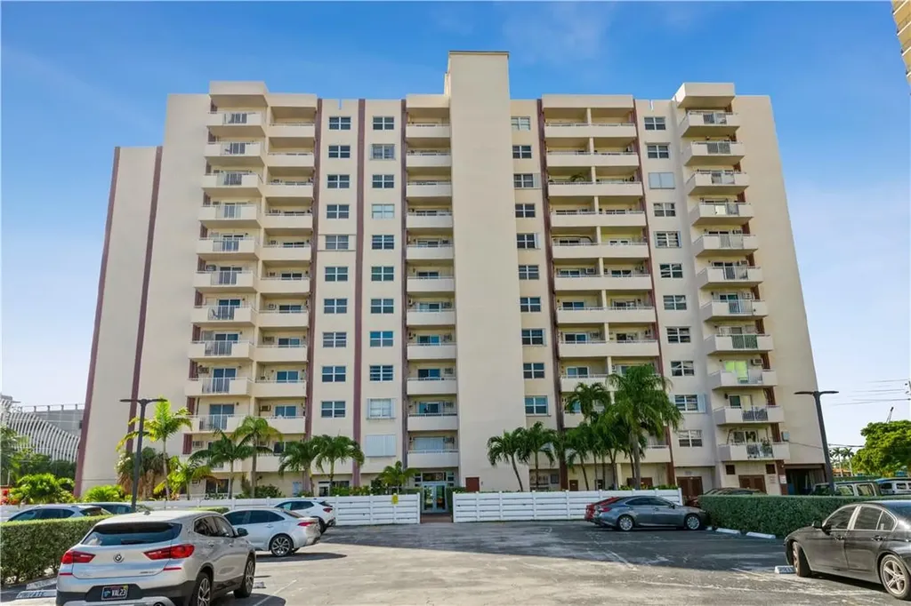 200 S Birch Road Fort Lauderdale FL 33316
