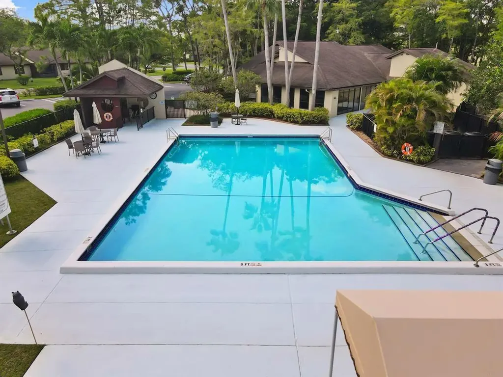 64 Macadamia Court Royal Palm Beach FL 33411