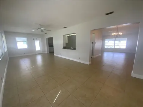 7104 NW 70th Street Tamarac FL 33321
