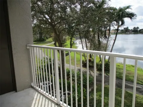 5045 Wiles Road Coconut Creek FL 33073