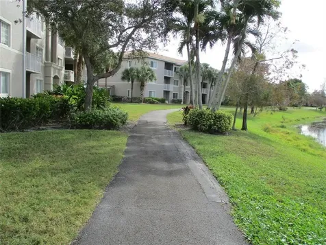5045 Wiles Road Coconut Creek FL 33073