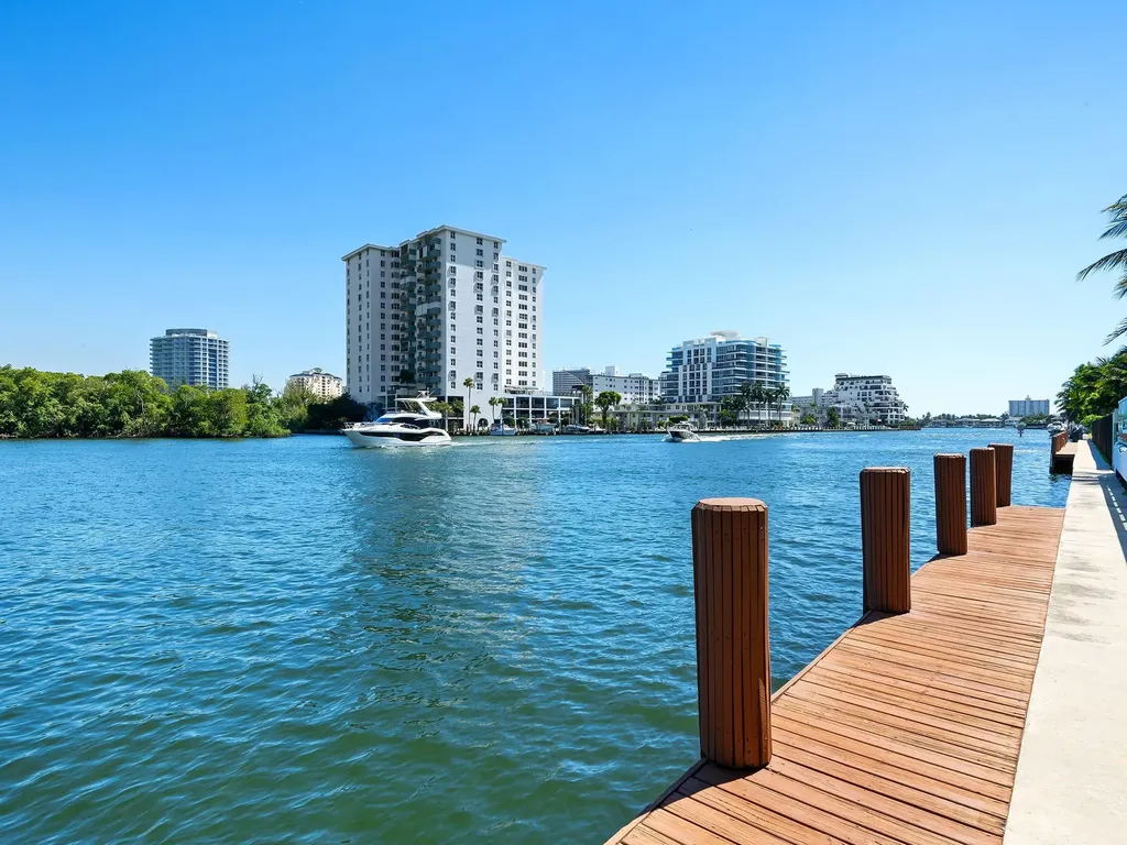 920 Intracoastal Drive Fort Lauderdale FL 33304