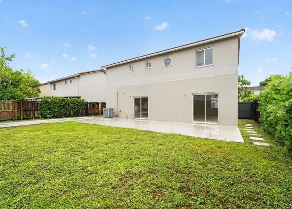 18123 SW 154th Avenue Miami FL 33187
