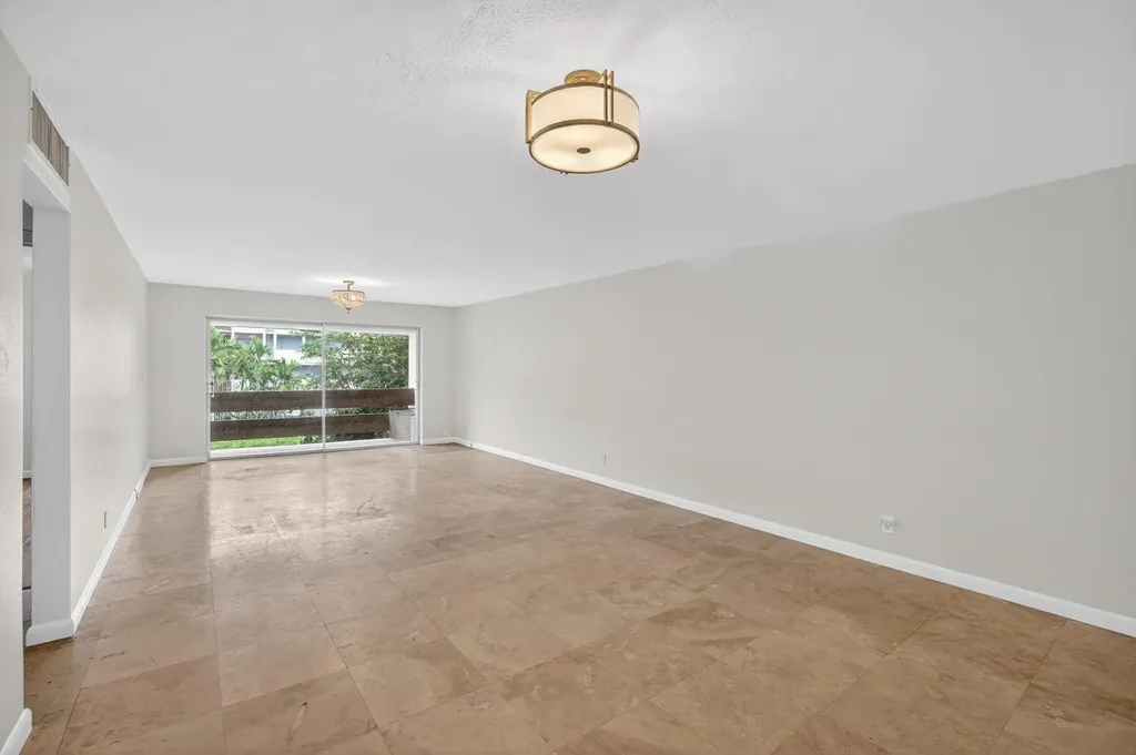 1700 SE 15th Street Fort Lauderdale FL 33316