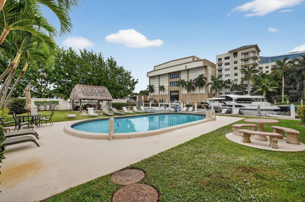 1700 SE 15th Street Fort Lauderdale FL 33316