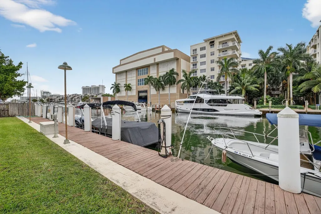 1700 SE 15th Street Fort Lauderdale FL 33316