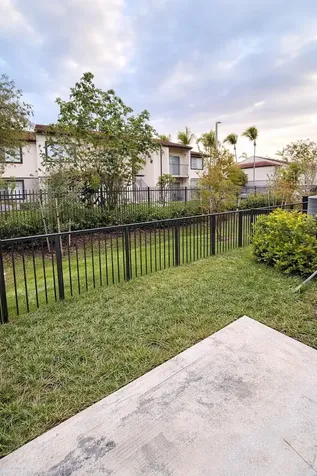 5010 SW 37th Street Pembroke Park FL 33023