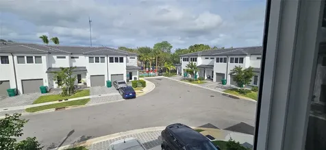 5010 SW 37th Street Pembroke Park FL 33023