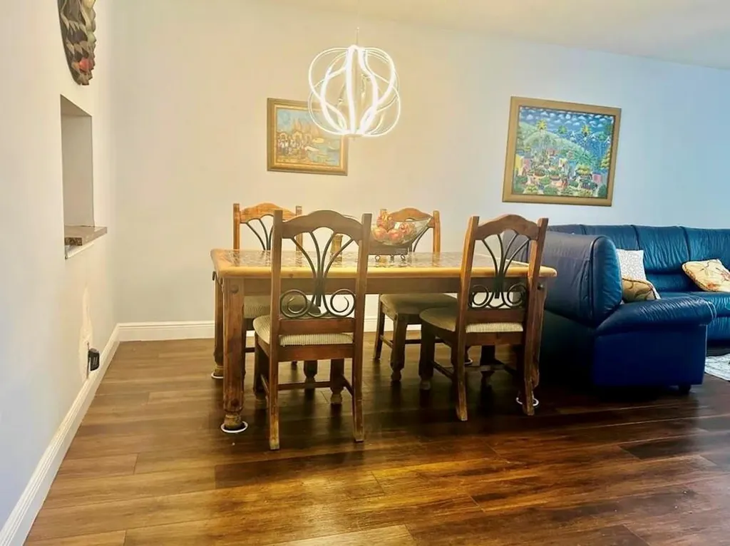 5985 Del Lago Circle Sunrise FL 33313