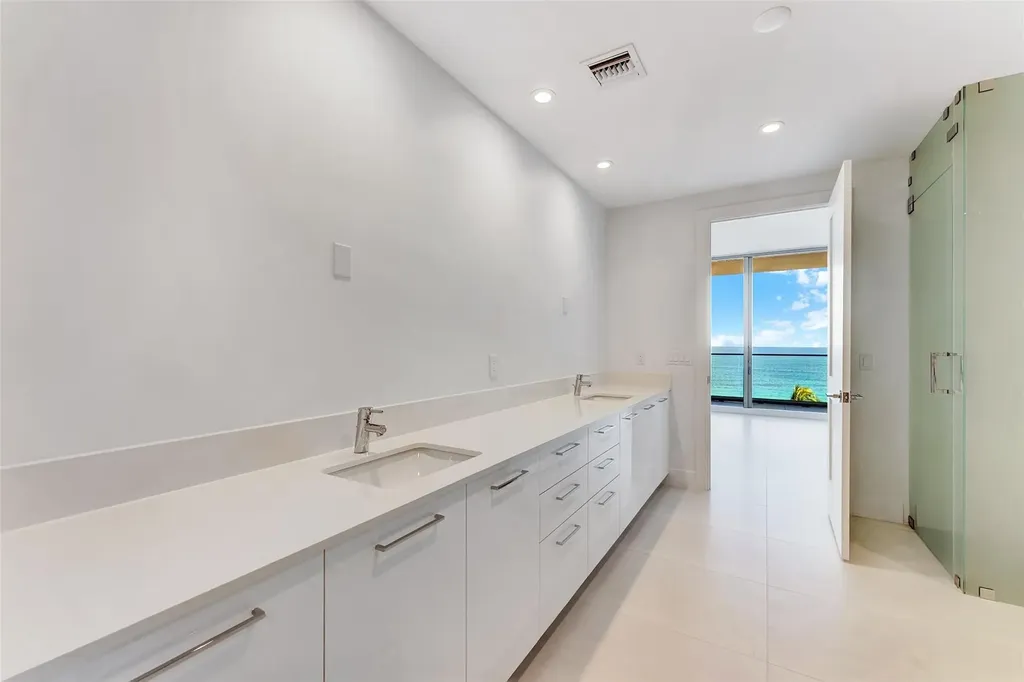 151 N Seabreeeze Boulevard Fort Lauderdale FL 33304