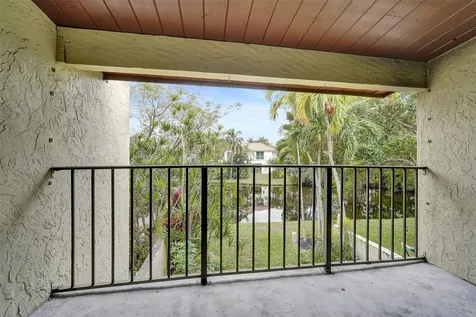 750 E Coco Plum Circle Plantation FL 33324