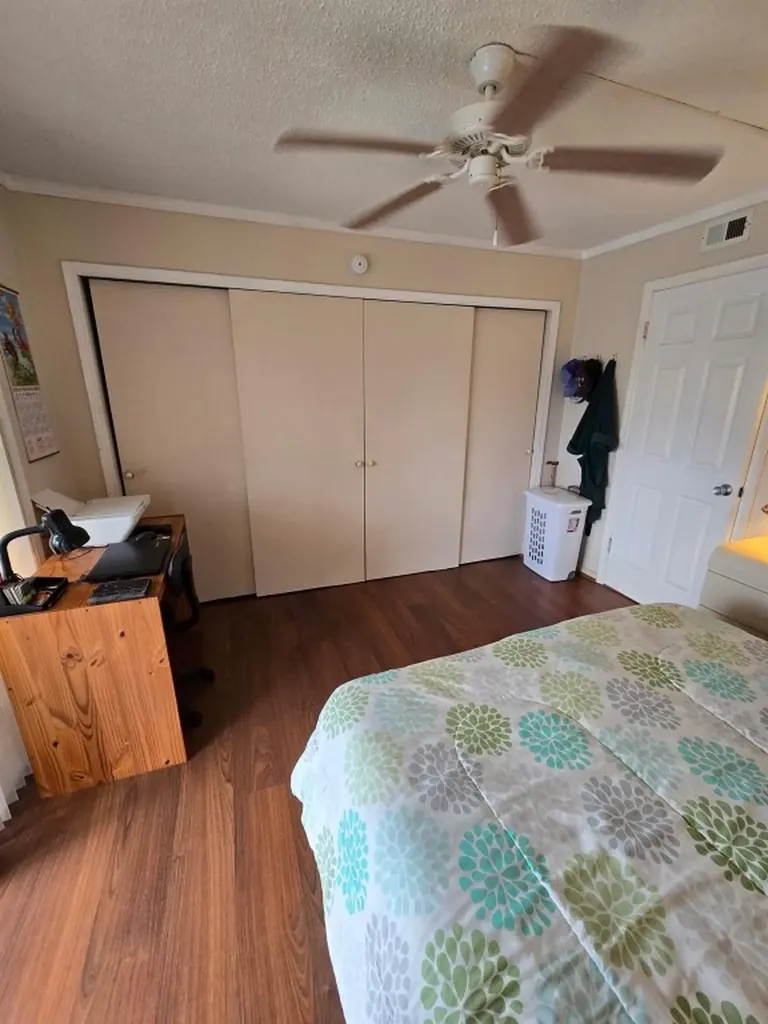111 Lyndhurst E Deerfield Beach FL 33442
