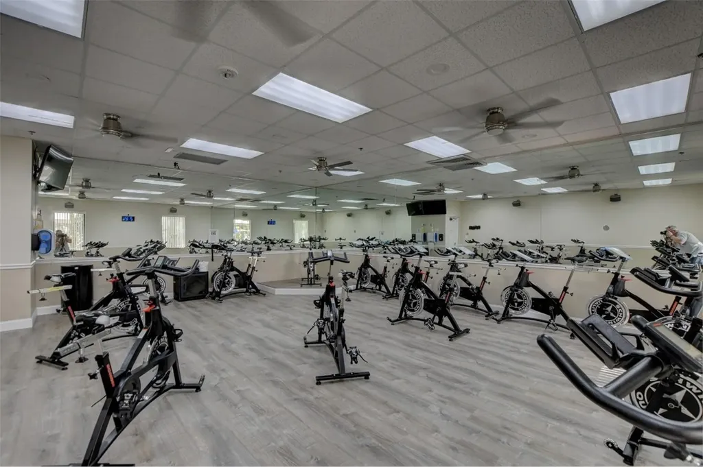 111 Lyndhurst E Deerfield Beach FL 33442