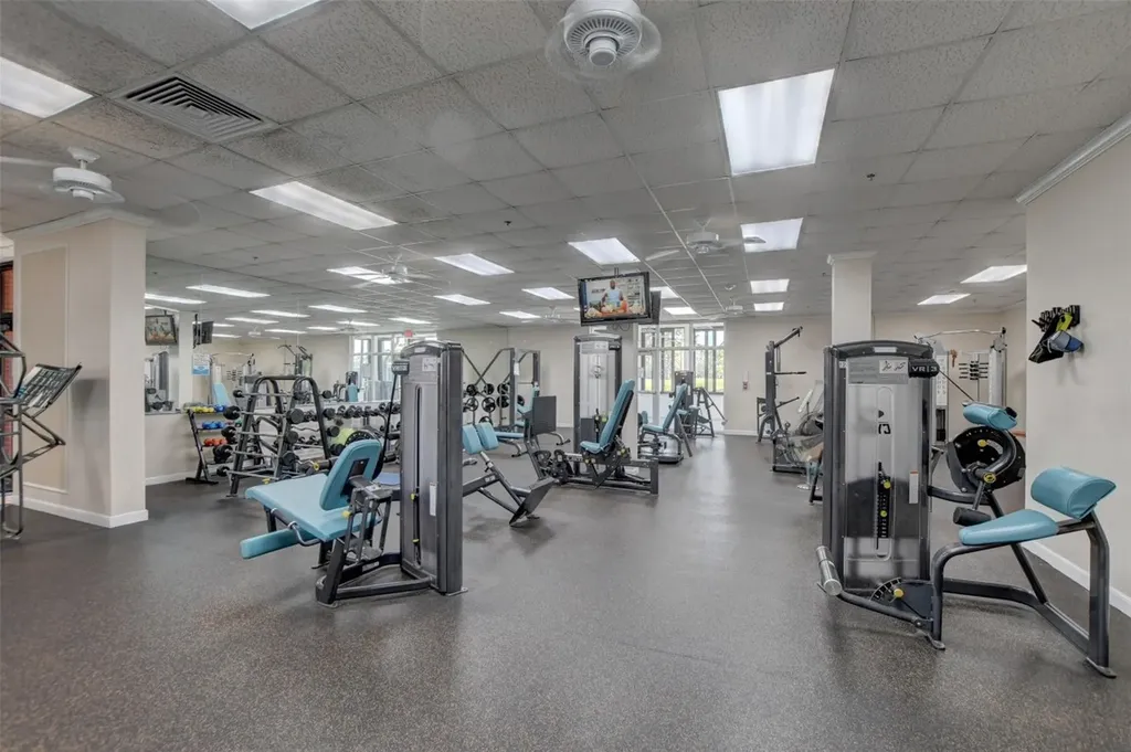 111 Lyndhurst E Deerfield Beach FL 33442