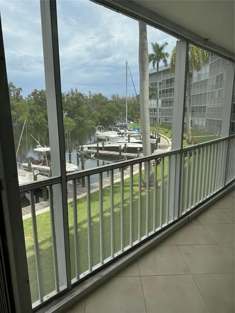 1301 E Hillsboro Boulevard Deerfield Beach FL 33441