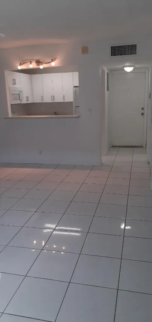 101 SE 6th Avenue Pompano Beach FL 33060