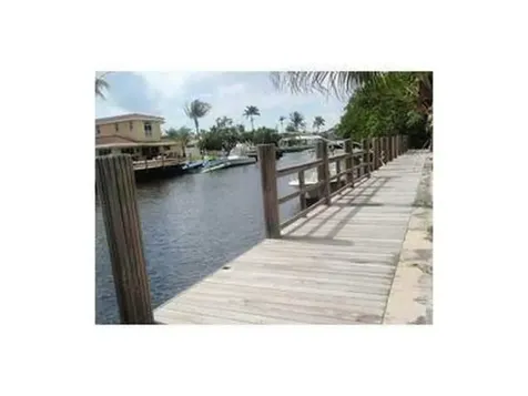 101 SE 6th Avenue Pompano Beach FL 33060