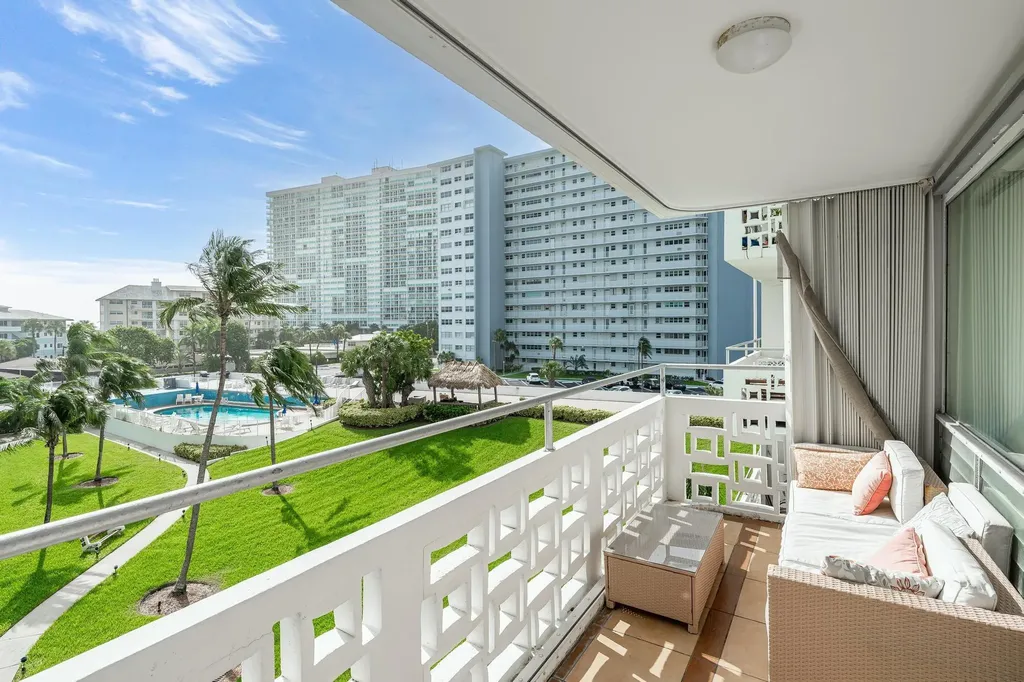 1900 S Ocean Drive Fort Lauderdale FL 33316