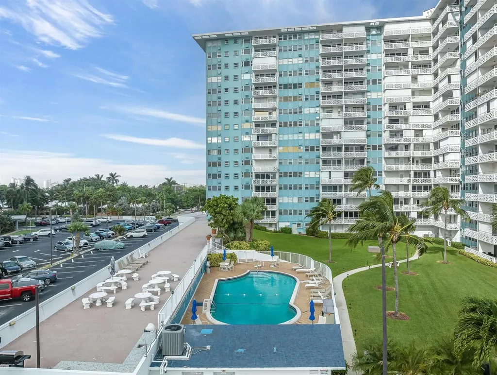 1900 S Ocean Drive Fort Lauderdale FL 33316