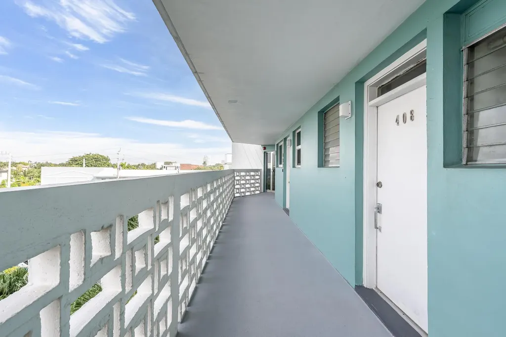 1900 S Ocean Drive Fort Lauderdale FL 33316