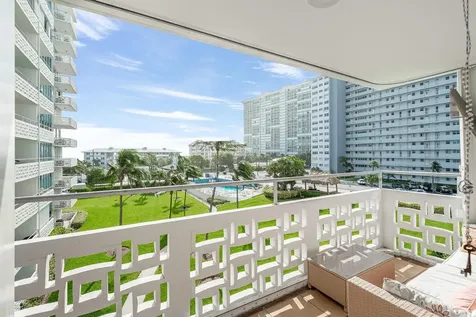 1900 S Ocean Drive Fort Lauderdale FL 33316