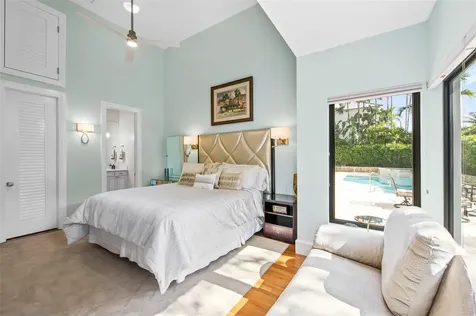 1036 SE 12th Way Fort Lauderdale FL 33316