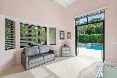 1036 SE 12th Way Fort Lauderdale FL 33316