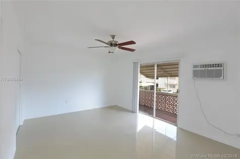 1820 Venice Park Drive North Miami FL 33181