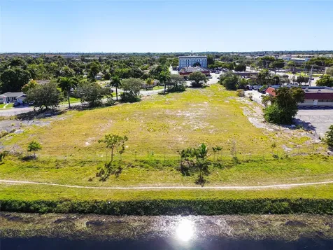 3900 NW 37th Street Lauderdale Lakes FL 33309