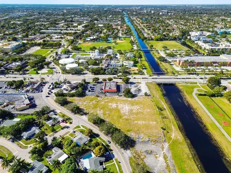 3900 NW 37th Street Lauderdale Lakes FL 33309