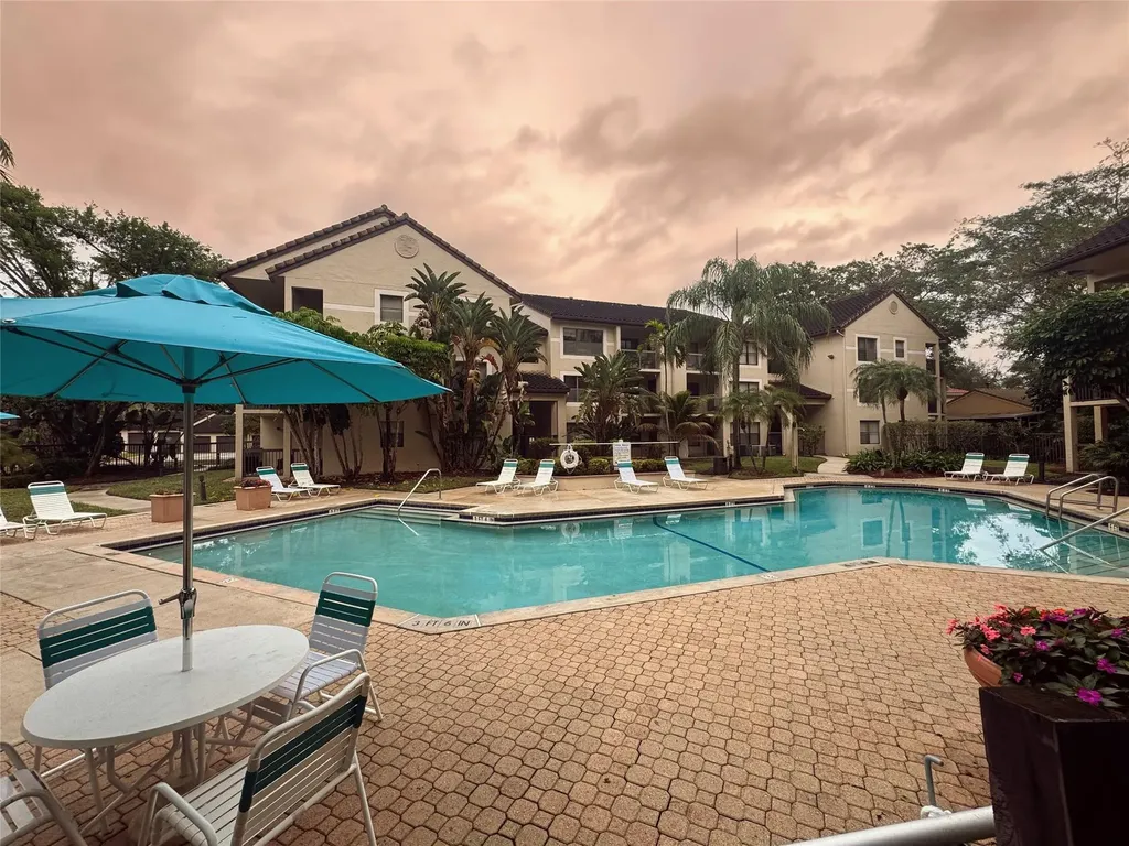 4361 W Mcnab Road Pompano Beach FL 33069
